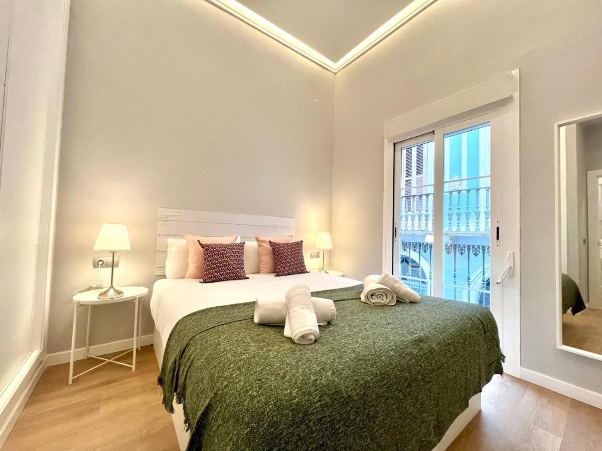 Guadiaro & Old Town With Patio By Ele Apartment Malaga
